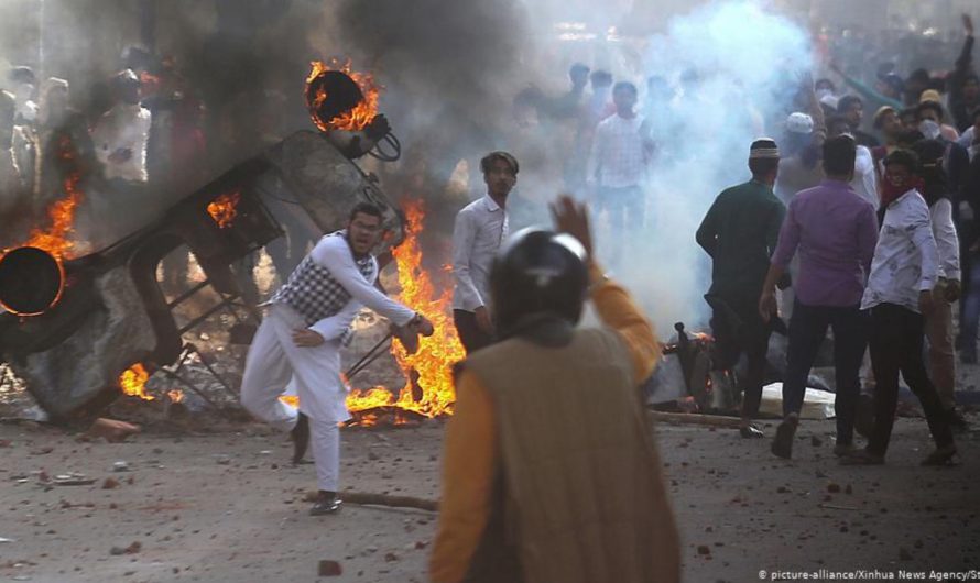 Proteste in Indien vs. Trumps prunkvoller Staatsbesuch