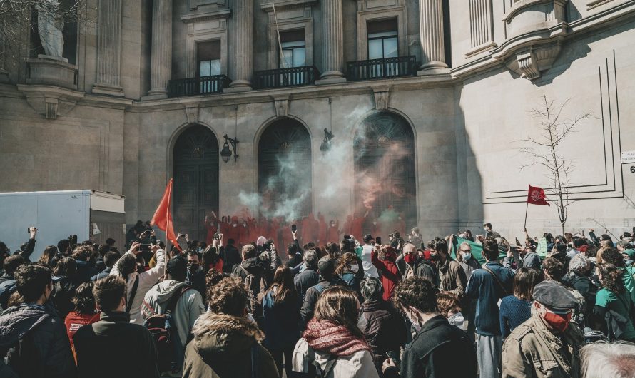 „Hükümet Istifa!“ – Repressionen gegen kämpferische Proteste in der Türkei