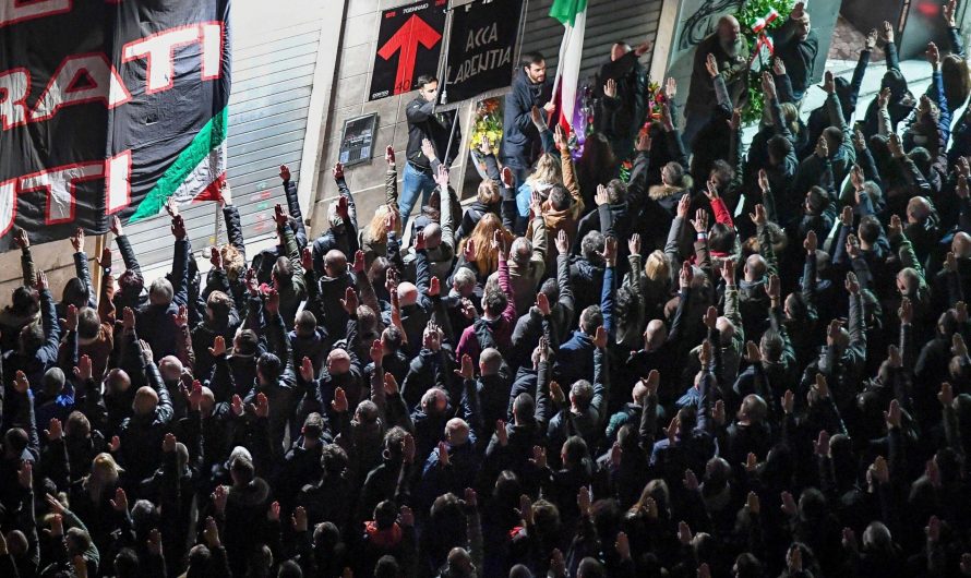 Italien 1924 oder 2024? Hunderte gestreckte Arme in Rom