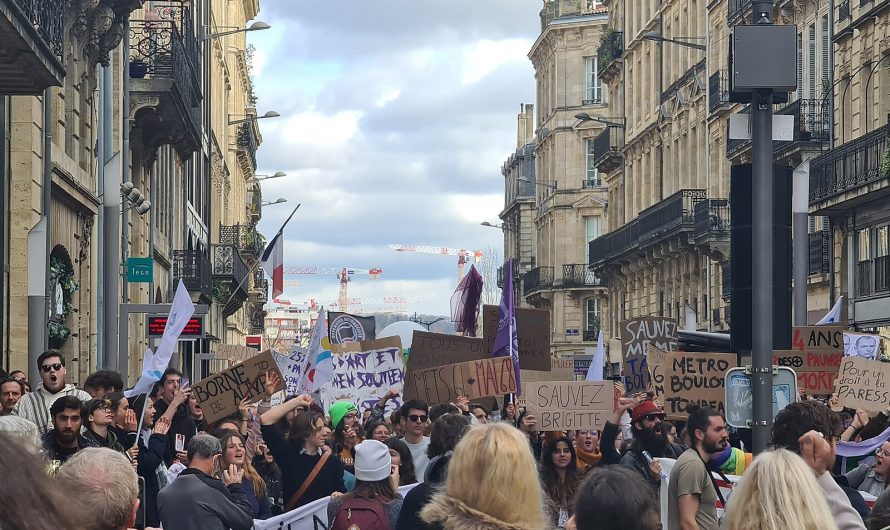 Proteste gegen Frankreichs rechten Premier Barnier
